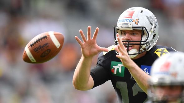 Image shows Sean Shelton (Raiders). 